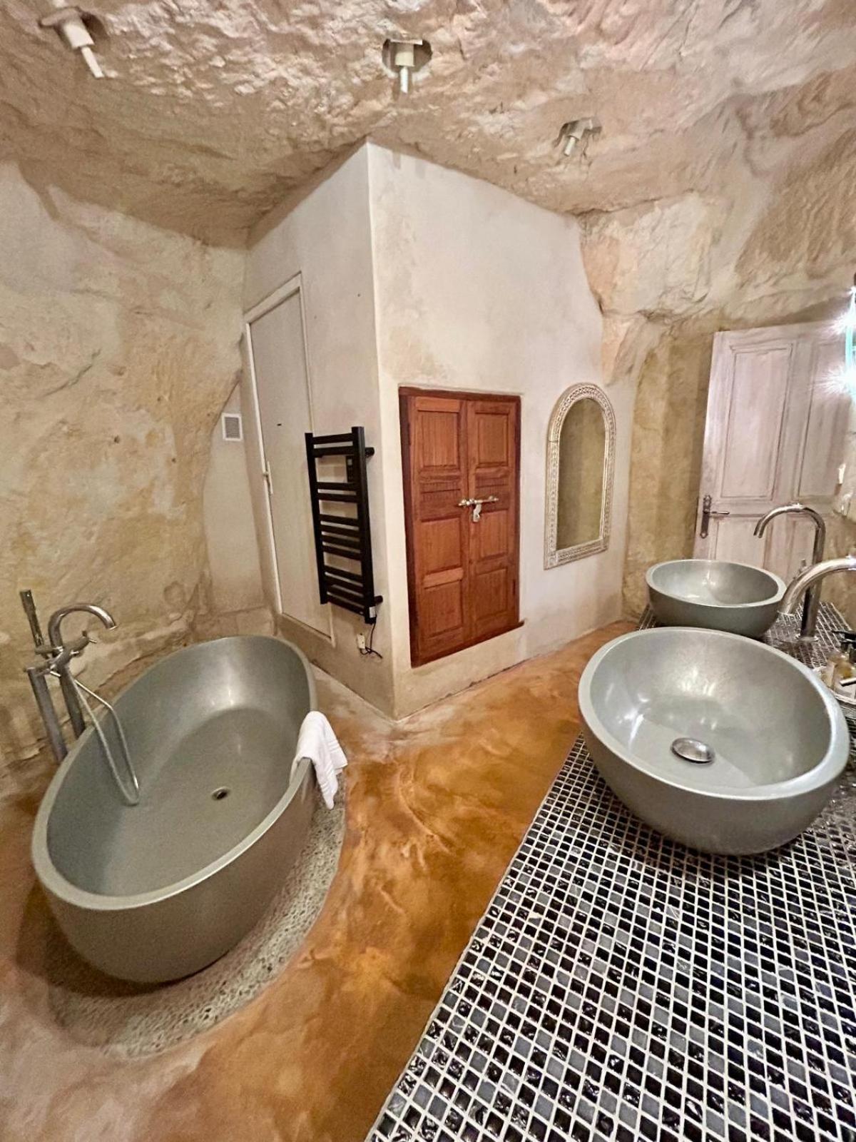 Logis Demeure De La Vignole Hotel Turquant Екстериор снимка
